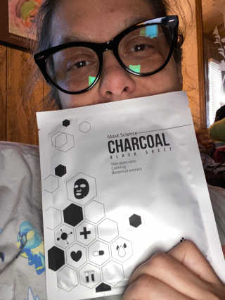 트리티스 [Treatis] Facial Sheet Mask — 4점을 준 리뷰어가 2021년 1월 올린 사용 사진