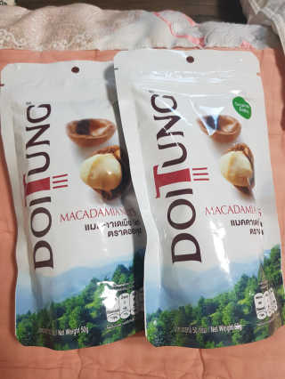 도이퉁 마카다미아 넛 90g  로얄 마카넛 오리지널 쏠트 허니 — 5점을 준 리뷰어가 2020년 11월 올린 사용 사진