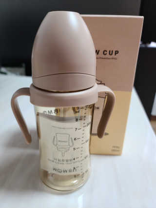유비맘 샘방지 PPSU 빨대컵_컬러 랜덤 발송 — 5점을 준 리뷰어가 2020년 9월 올린 사용 사진