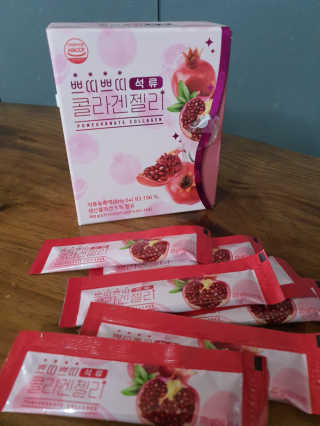 헬스업_쁘띠쁘띠석류콜라겐젤리_20g x 14포 — 5점을 준 리뷰어가 2020년 7월 올린 사용 사진