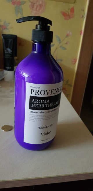 프로방스 바이올렛 퍼퓸 트리트먼트 1000ml 업그레이드 — 4점을 준 리뷰어가 2020년 8월 올린 사용 사진