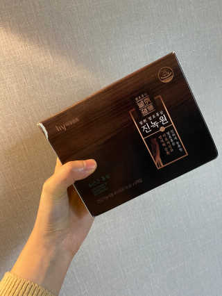 한국야쿠르트 발휘 발효홍삼 진녹綠원 — 4점을 준 리뷰어가 2020년 10월 올린 사용 사진