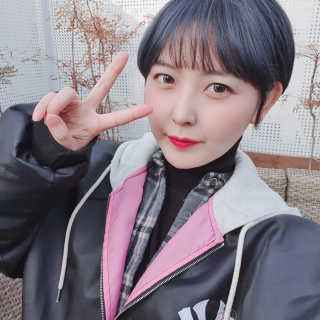 [헤어더뷰] 염색, 컷, 클리닉 중 택1 — 5점을 준 리뷰어가 2020년 4월 올린 사용 사진