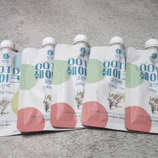 [꾸콤] 참참 OOTD쉐이크 담백한 일주일세트 50g x 5 — 5점을 준 리뷰어가 2020년 10월 올린 사용 사진