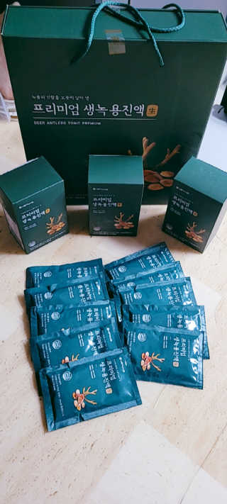 서울약사신협 약사신협_생녹용 진액_70ml x 30포 — 5점을 준 리뷰어가 2020년 10월 올린 사용 사진
