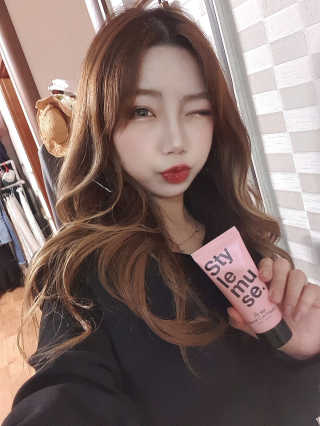 ATS스타일 뮤즈 ATS 스타일 뮤즈 리페어 컬 크림 50ml X 2EA — 5점을 준 리뷰어가 2020년 10월 올린 사용 사진