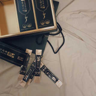 헬스업_천명진프리미엄홍삼스틱_10ml x 30포 — 5점을 준 리뷰어가 2020년 7월 올린 사용 사진