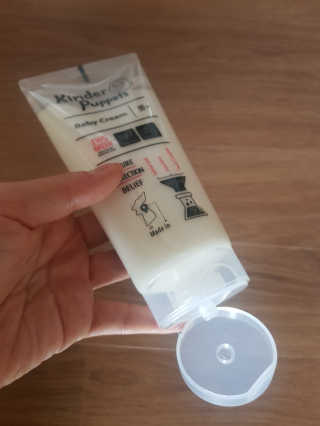 킨더퍼페츠 베이비크림 180ml — 5점을 준 리뷰어가 2020년 9월 올린 사용 사진