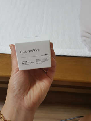 어글리프루프 크림 스탑디어글리 핑크모먼트 50ml — 5점을 준 리뷰어가 2020년 8월 올린 사용 사진