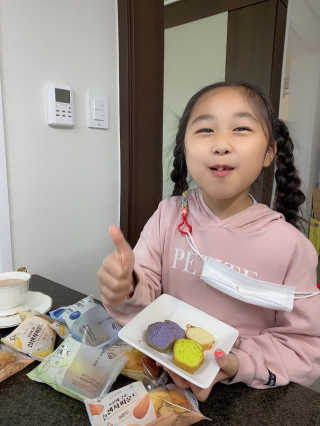 [델포유] 오븐에 구운 십센치 파운드 케이크 10개세트 — 4점을 준 리뷰어가 2020년 11월 올린 사용 사진