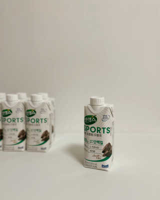 셀렉스스포츠 셀렉스 스포츠 드링크 초콜릿 _ 330ml x 12팩 — 4.5점을 준 리뷰어가 2020년 11월 올린 사용 사진