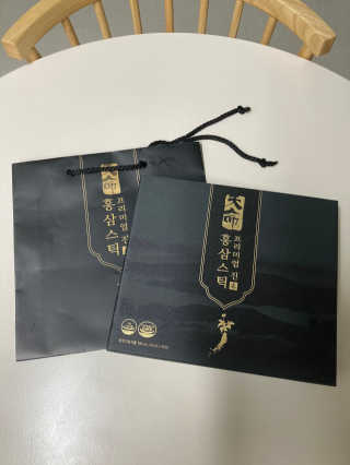 헬스업_천명진프리미엄홍삼스틱_10ml x 30포 — 5점을 준 리뷰어가 2020년 12월 올린 사용 사진