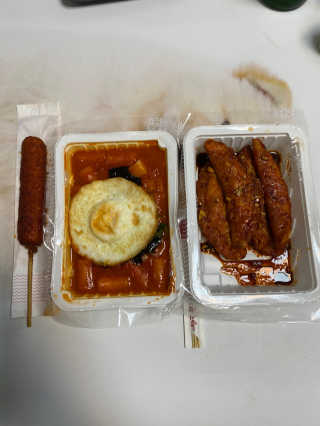 죠스떡볶이 [죠스푸드] 짜빠떡볶이+떡또그+범벅만두 신메뉴 3종 — 5점을 준 리뷰어가 2020년 5월 올린 사용 사진