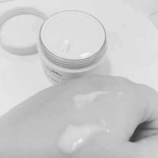어글리프루프 크림 스탑디어글리 핑크모먼트 50ml — 5점을 준 리뷰어가 2020년 10월 올린 사용 사진