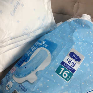 LG유니참 쏘피SOFY [SOFY] 바디피트 쿨링프레쉬 — 5점을 준 리뷰어가 2020년 6월 올린 사용 사진
