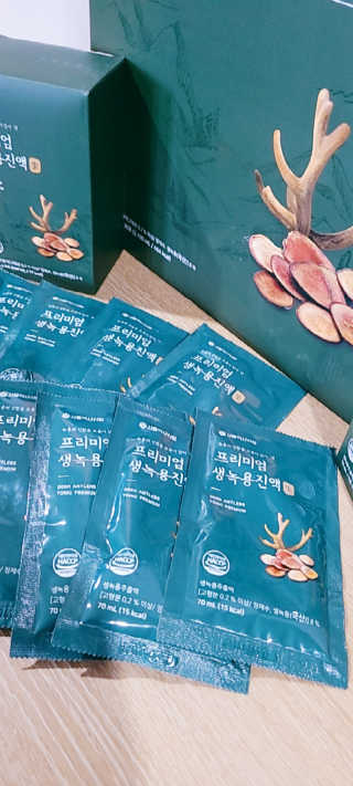 서울약사신협 약사신협_생녹용 진액_70ml x 30포 — 5점을 준 리뷰어가 2020년 10월 올린 사용 사진