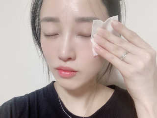 [헬로아이즈] 아이더마덱스 100ml + 순면솜120매 — 5점을 준 리뷰어가 2020년 8월 올린 사용 사진