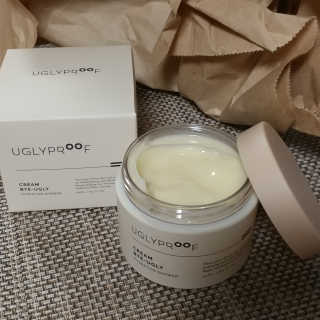 어글리프루프 크림 바이어글리 하이드레이션 샤워 50ml — 5점을 준 리뷰어가 2020년 10월 올린 사용 사진