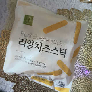 가치식탁 리얼치즈스틱, 리얼크림치즈볼 — 5점을 준 리뷰어가 2020년 10월 올린 사용 사진