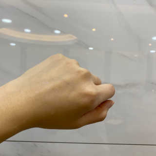셀프코딩 밀키웨이 스프레드 글리터 밤 — 2.5점을 준 리뷰어가 2020년 7월 올린 사용 사진