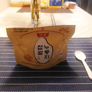 [꾸콤] 참참 전통 찹쌀 누룽지 일주일세트 60g x 5 — 5점을 준 리뷰어가 2020년 10월 올린 사용 사진