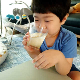 일화 아임톡 탄산수 355ml X 24캔 — 5점을 준 리뷰어가 2020년 4월 올린 사용 사진