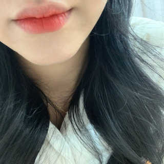 [블랙루즈] 크림 마뜨 루즈 시즌1 택1+랜덤1 — 4점을 준 리뷰어가 2020년 4월 올린 사용 사진