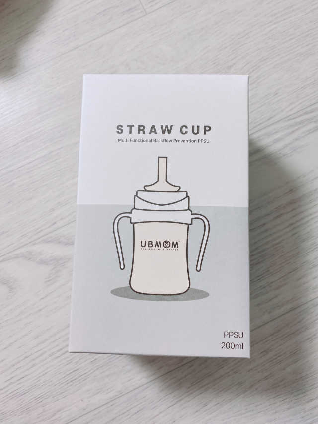 유비맘 샘방지 PPSU 빨대컵_컬러 랜덤 발송 리뷰 사진