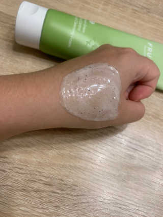 [후르디아] 피지 많은 피부엔- 청포도 스크럽 클렌징폼 — 5점을 준 리뷰어가 2020년 6월 올린 사용 사진