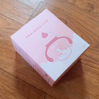 유비맘 트라이탄 코니빨대컵_컬러 랜덤 발송 — 5점을 준 리뷰어가 2020년 4월 올린 사용 사진