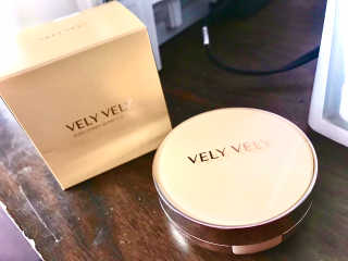 VELY VELY 아우라 허니 글로우 쿠션 — 4점을 준 리뷰어가 2020년 4월 올린 사용 사진