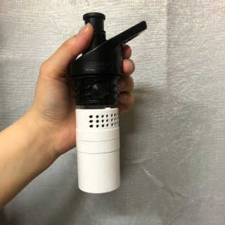 비타맘 지구를 지키는 리퓨리 정수물병 - 플라스틱 남용 예방 — 4점을 준 리뷰어가 2020년 5월 올린 사용 사진
