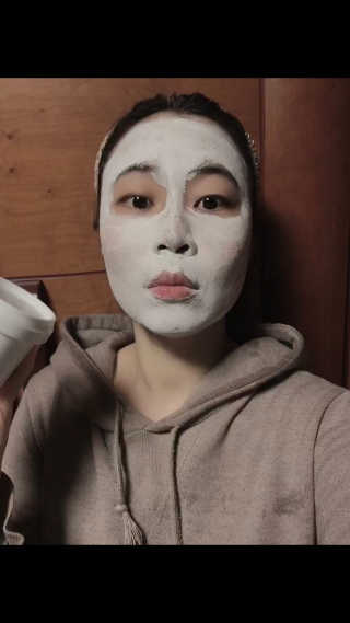 리더스코스메틱 리더스 밀크 스폰지 마스크 — 5점을 준 리뷰어가 2020년 12월 올린 사용 사진