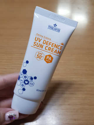 [트리티스] UV 디펜스 선크림 PA+++ / SPF50+  60ml — 5점을 준 리뷰어가 2020년 10월 올린 사용 사진