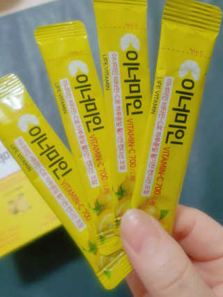 이너미인 VITAMIN-C 700 — 5점을 준 리뷰어가 2020년 9월 올린 사용 사진