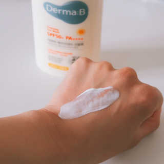더마비 에브리데이 선블록 SPF50+PA++++ — 5점을 준 리뷰어가 2020년 4월 올린 사용 사진