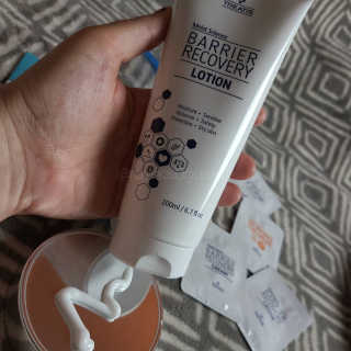 트리티스 [TREATIS] Barrier Recovery Lotion 200ml — 5점을 준 리뷰어가 2020년 11월 올린 사용 사진