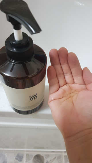 에이처드 유산균 탈모 샴푸 500ml — 5점을 준 리뷰어가 2020년 8월 올린 사용 사진