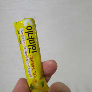 이너미인 VITAMIN-C 700 — 5점을 준 리뷰어가 2020년 9월 올린 사용 사진