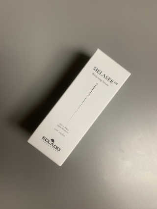 ECLADO 에끌라두 멜라이져 화이트닝 세럼 — 4.5점을 준 리뷰어가 2020년 11월 올린 사용 사진