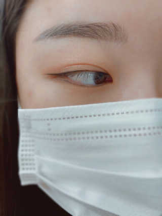 [블랙루즈] 크리스탈 하트 락 섀도우 4종 중 택1 — 4.5점을 준 리뷰어가 2020년 9월 올린 사용 사진