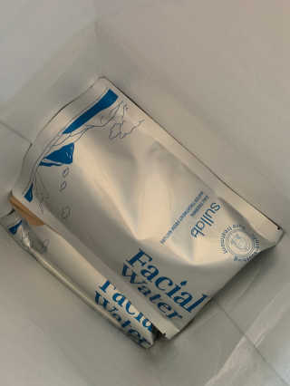 [설랩] 클렌징워터 세안수 500ml x 6팩 — 4점을 준 리뷰어가 2020년 8월 올린 사용 사진