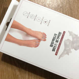 힐링팩토리 밸런스 발가락링 발가락교정기 A1 — 5점을 준 리뷰어가 2020년 4월 올린 사용 사진