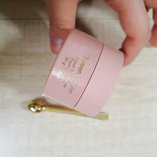 Tween.Ty Skin 트웬티스킨 리페어 아이크림 프리미엄 라인 — 5점을 준 리뷰어가 2020년 10월 올린 사용 사진
