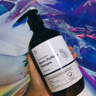 달리프 베러 퍼퓸 샴푸 1000ml 레이니데이 or 일랑로즈 — 5점을 준 리뷰어가 2020년 4월 올린 사용 사진
