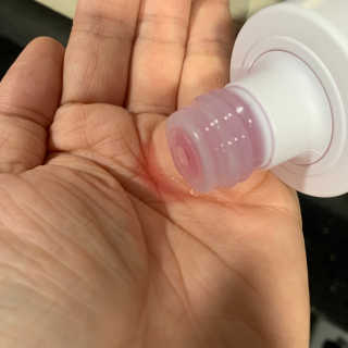 어글리프루프 에센스 스탑디어글리 레드모먼트 에센스 120ml — 5점을 준 리뷰어가 2020년 11월 올린 사용 사진