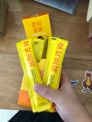조은약초 국산 늙은 호박즙 호박쪼옥 젤리 20g x 15포 — 3.5점을 준 리뷰어가 2020년 10월 올린 사용 사진