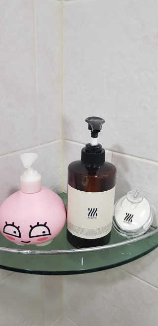 에이처드 유산균 탈모 샴푸 500ml — 5점을 준 리뷰어가 2020년 8월 올린 사용 사진