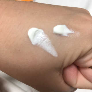 [후르디아] 혼합자차 선 에센스+톤업 선크림 2종 — 5점을 준 리뷰어가 2020년 8월 올린 사용 사진