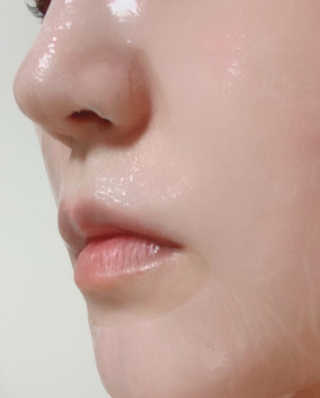 이너풀 하이 모이스처라이징 바이오셀룰로오스 마스크 — 4.5점을 준 리뷰어가 2020년 9월 올린 사용 사진